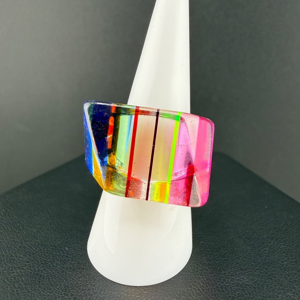 Vintage Acrylic Geometric Ring Rainbow Chunky Retro Size 6